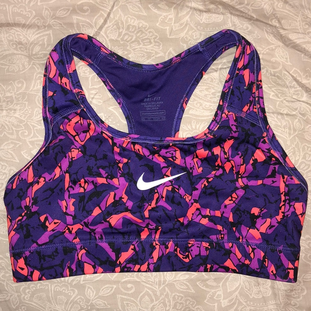 NIKE Sports Bra 🟣 - Picture 1 of 3